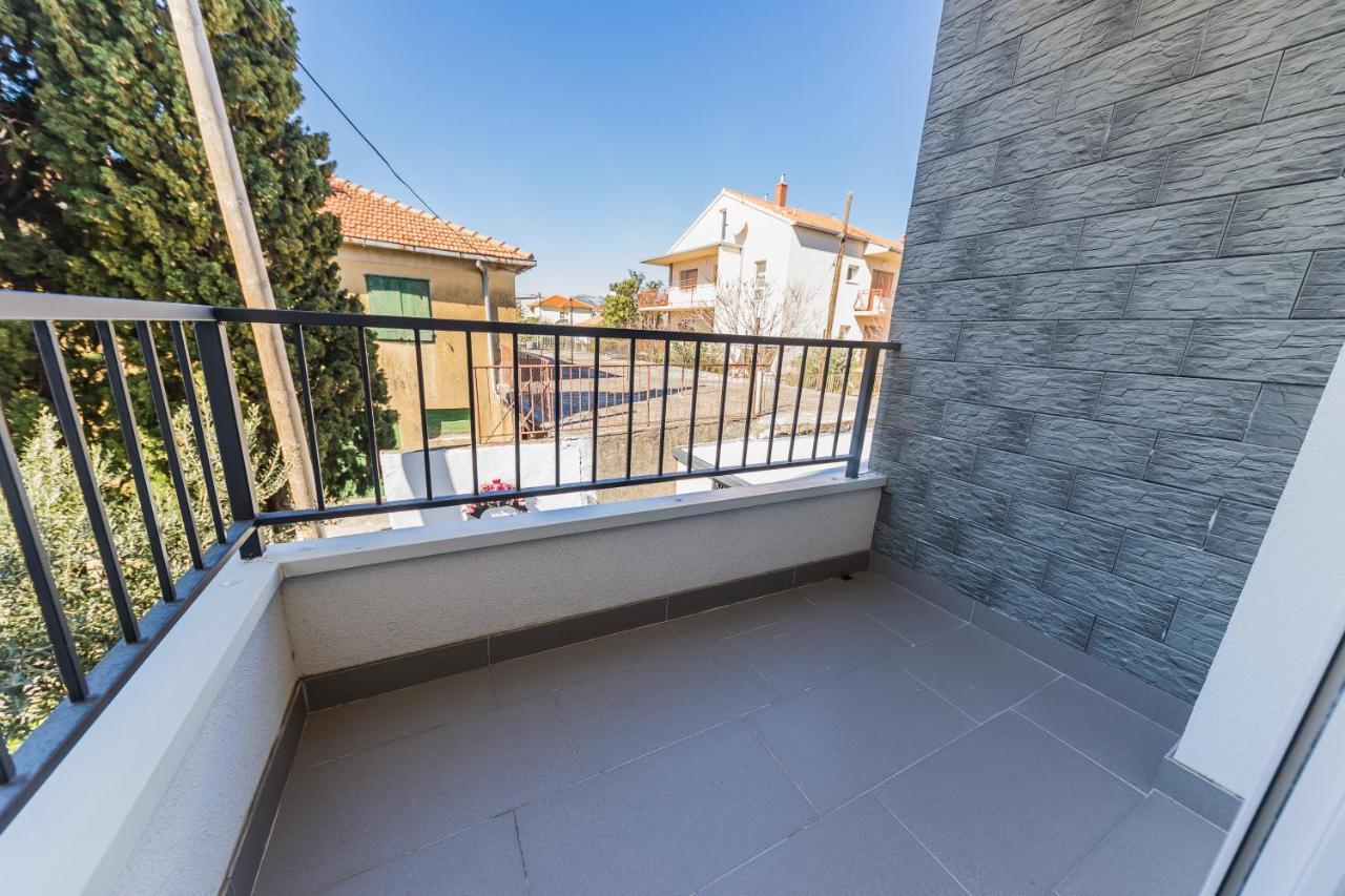 Ferienwohnung Maryann Kaštela Exterior foto