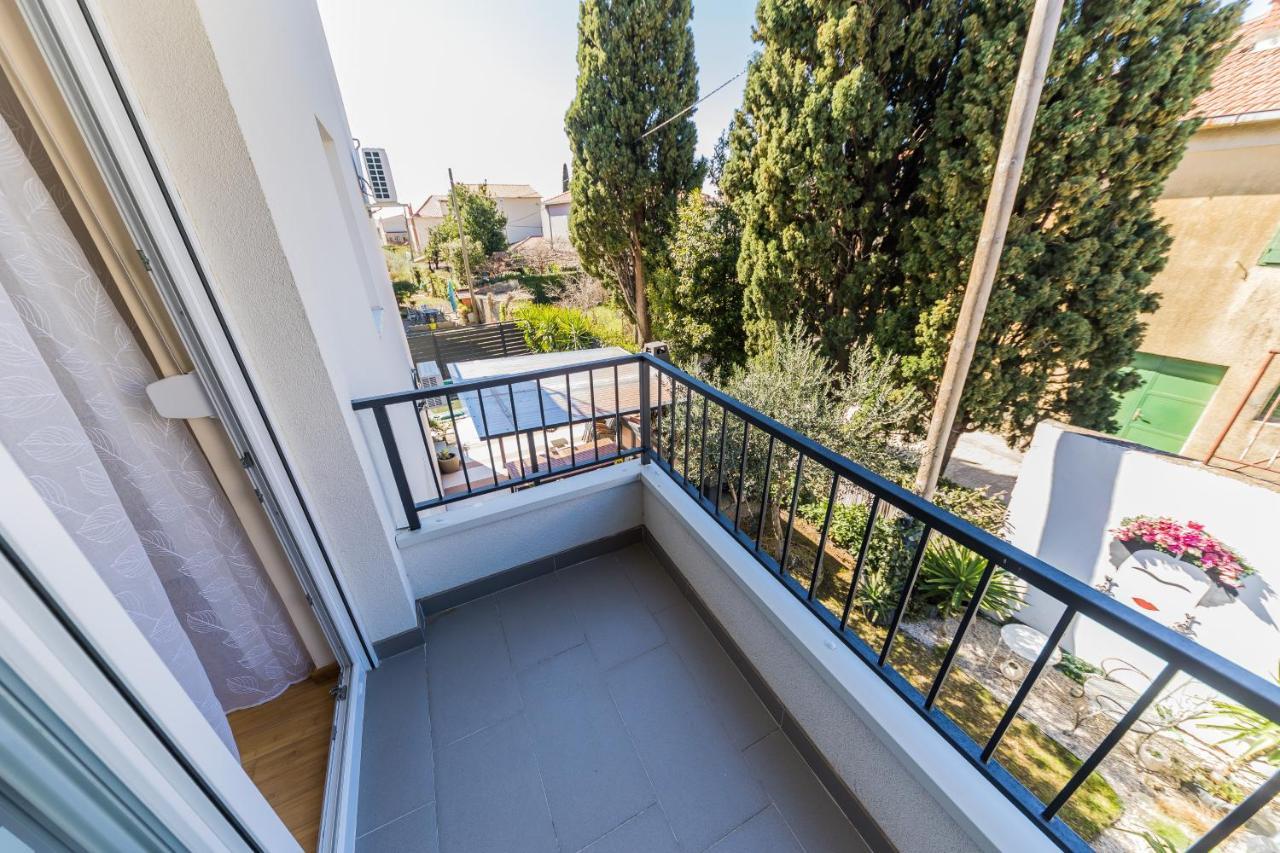 Ferienwohnung Maryann Kaštela Exterior foto